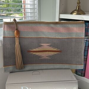 80s Southwestern Clutch